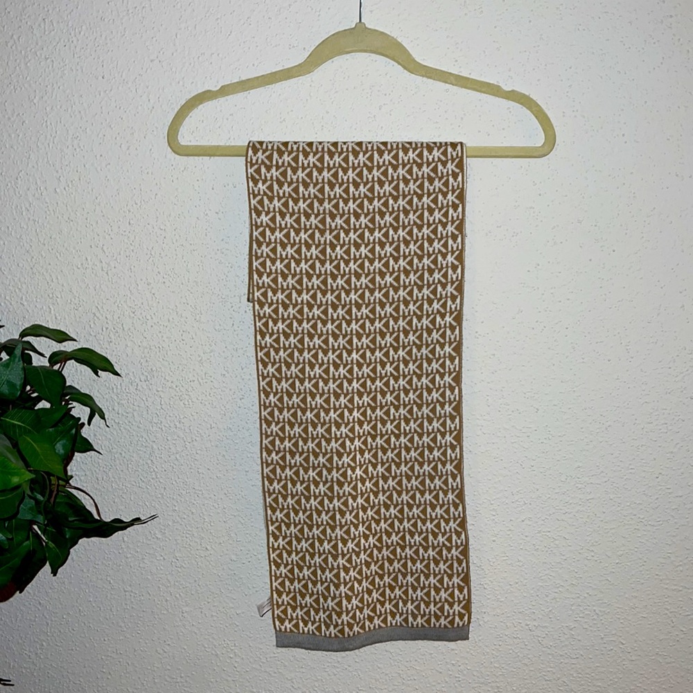 Michael Kors Scarf